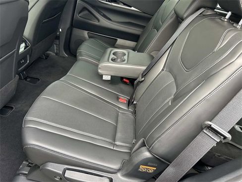 Certified 2025 INFINITI QX60 Pure image 21