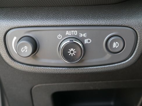 Certified 2023 Chevrolet TrailBlazer LT AWD/4WD image 28