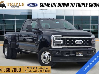 New 2025 Ford F350 Platinum w/ FX4 Off-Road Package