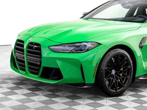 Used 2023 BMW M4 Coupe w/ M Carbon Exterior Package image 34