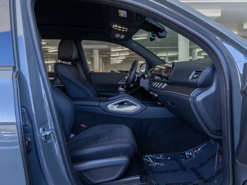 Certified 2026 Mercedes-Benz GLS 450 4MATIC image 28