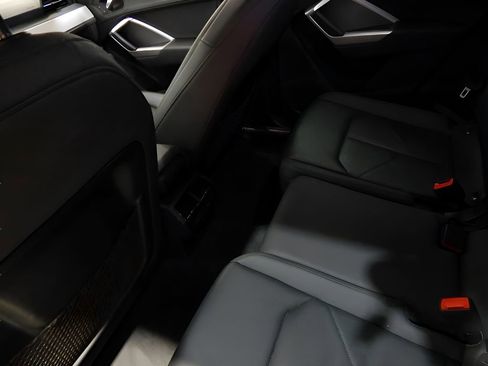 Used 2020 Audi Q3 2.0T Premium w/ Convenience Package image 28