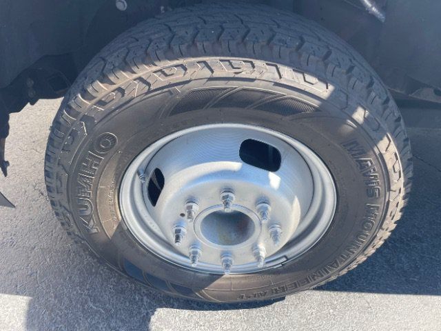 Used 2020 Ford F350 XL w/ Power Equipment Group RWD image 17