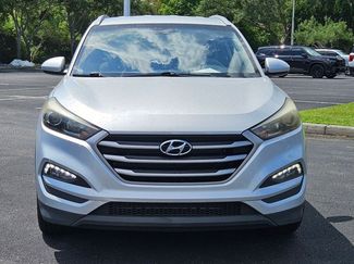 Used 2017 Hyundai Tucson SE FWD video 2