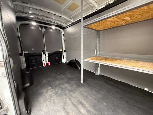 Used 2019 Ford Transit 250 148 Medium Roof RWD image 10