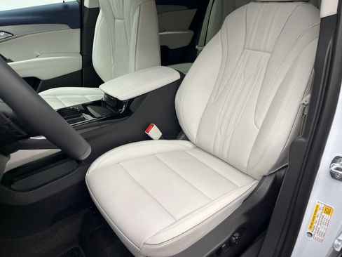 New 2026 Buick Envision Avenir AWD/4WD image 8