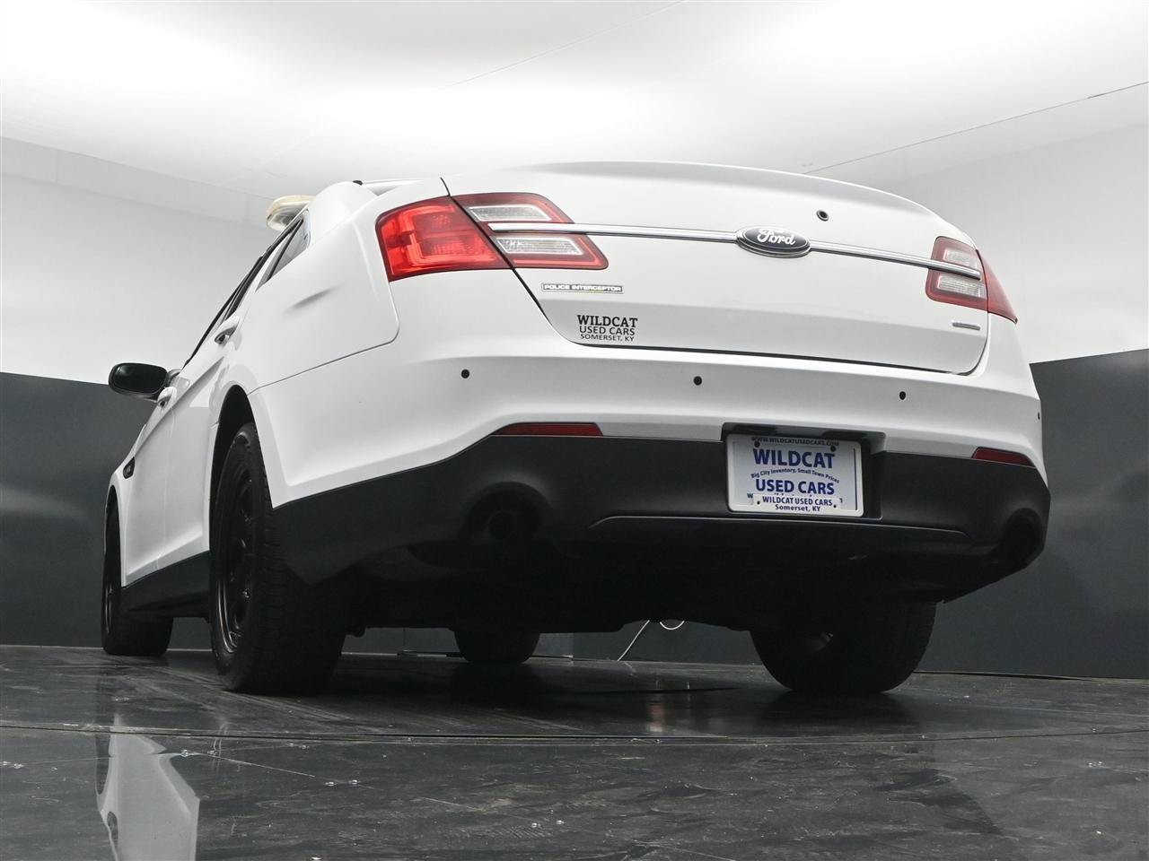 Used 2015 Ford Taurus Police Interceptor AWD image 32