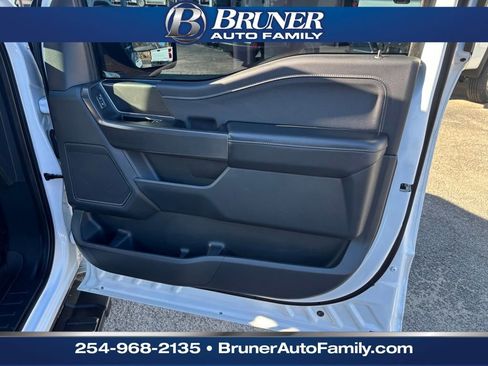 Used 2024 Ford F150 XLT w/ XLT Black Appearance Package image 15