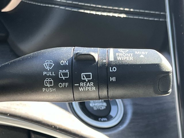 Used 2022 Jeep Grand Cherokee Overland AWD/4WD image 49
