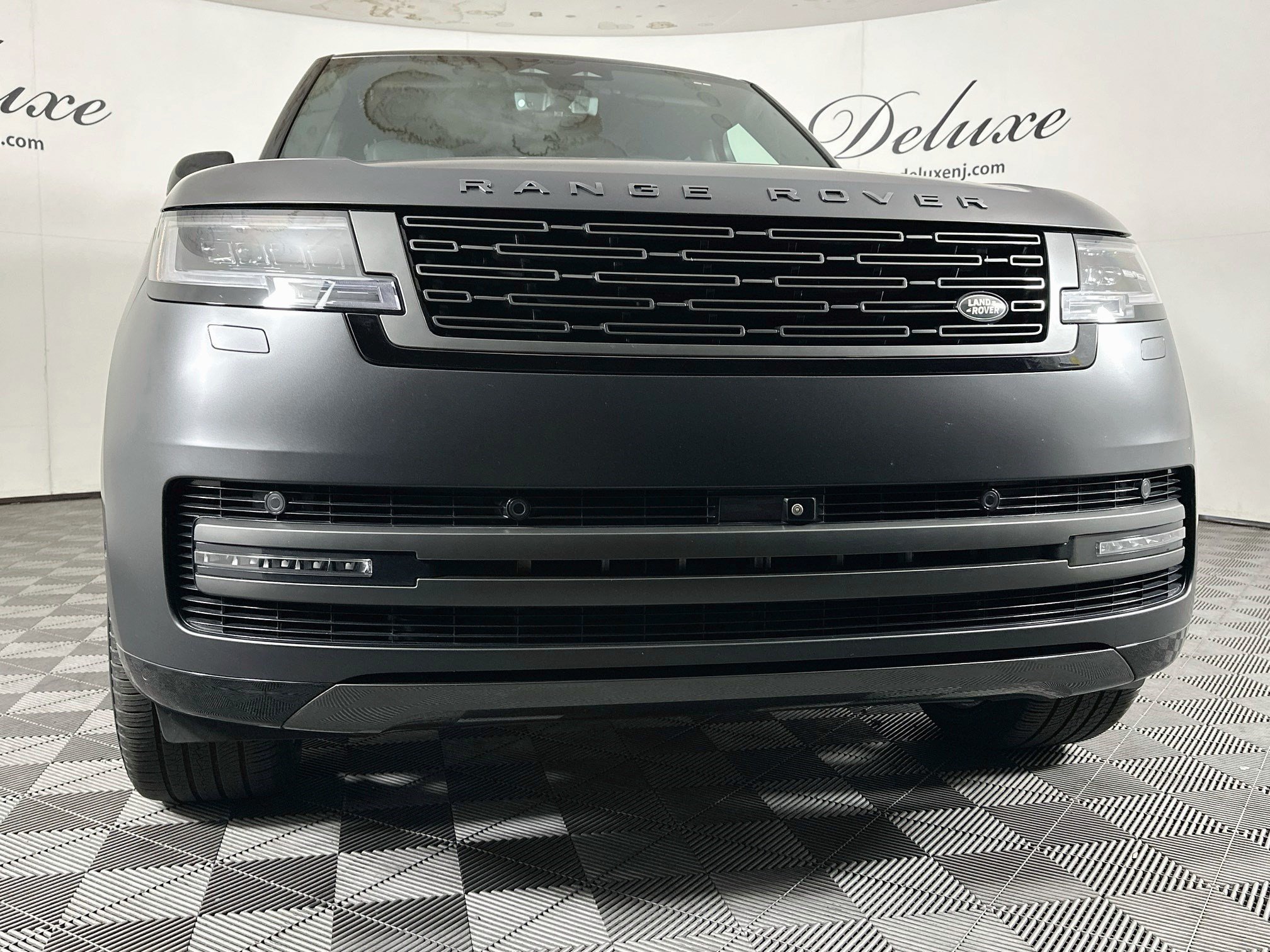 Used 2024 Land Rover Range Rover Long Wheelbase Autobiography AWD/4WD image 30