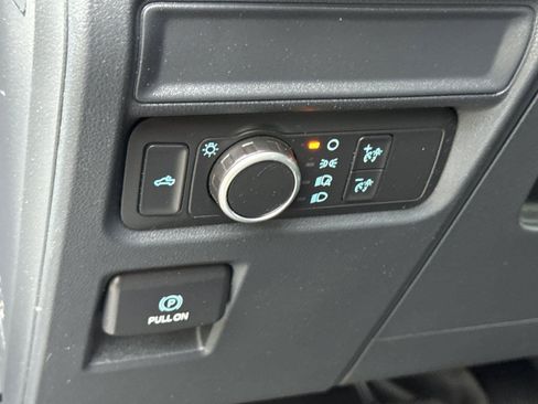 Certified 2022 Ford F150 XL w/ STX Appearance Package AWD/4WD image 28