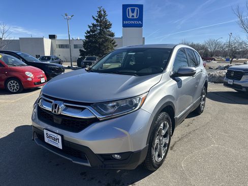 Used 2017 Honda CR-V EX image 1