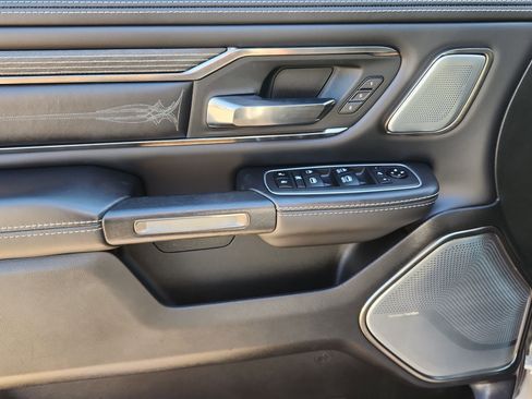 Used 2021 RAM 1500 Limited AWD/4WD image 15
