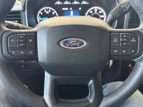 Used 2023 Ford F150 XLT image 33