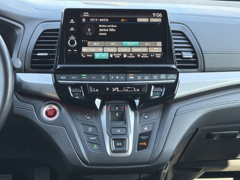 Certified 2025 Honda Odyssey Sport-L image 34