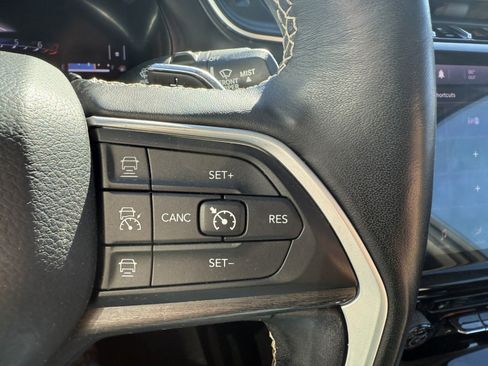 Used 2021 Jeep Grand Cherokee L Limited w/ MOPAR Finishing Package image 16