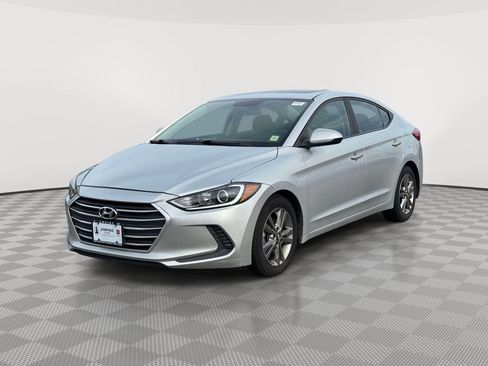 Used 2018 Hyundai Elantra Value Edition FWD image 3