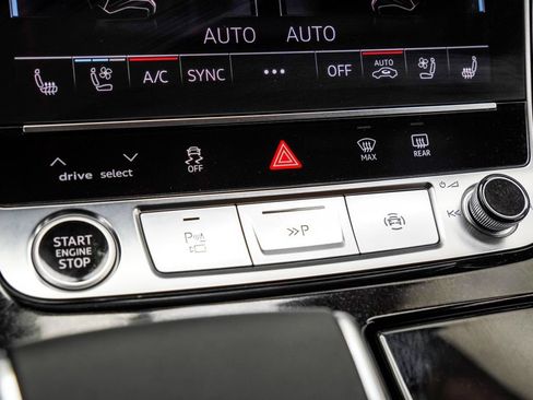 Used 2026 Audi A8 L 3.0T AWD/4WD image 29