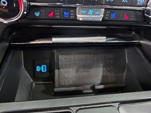 Used 2022 Ford F150 Platinum w/ Equipment Group 701A High image 25