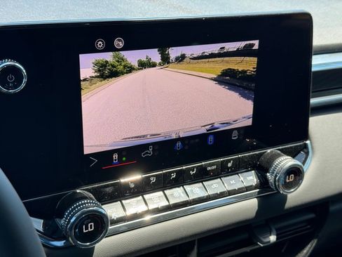 New 2025 GMC Canyon Elevation w/ Convenience Package image 33