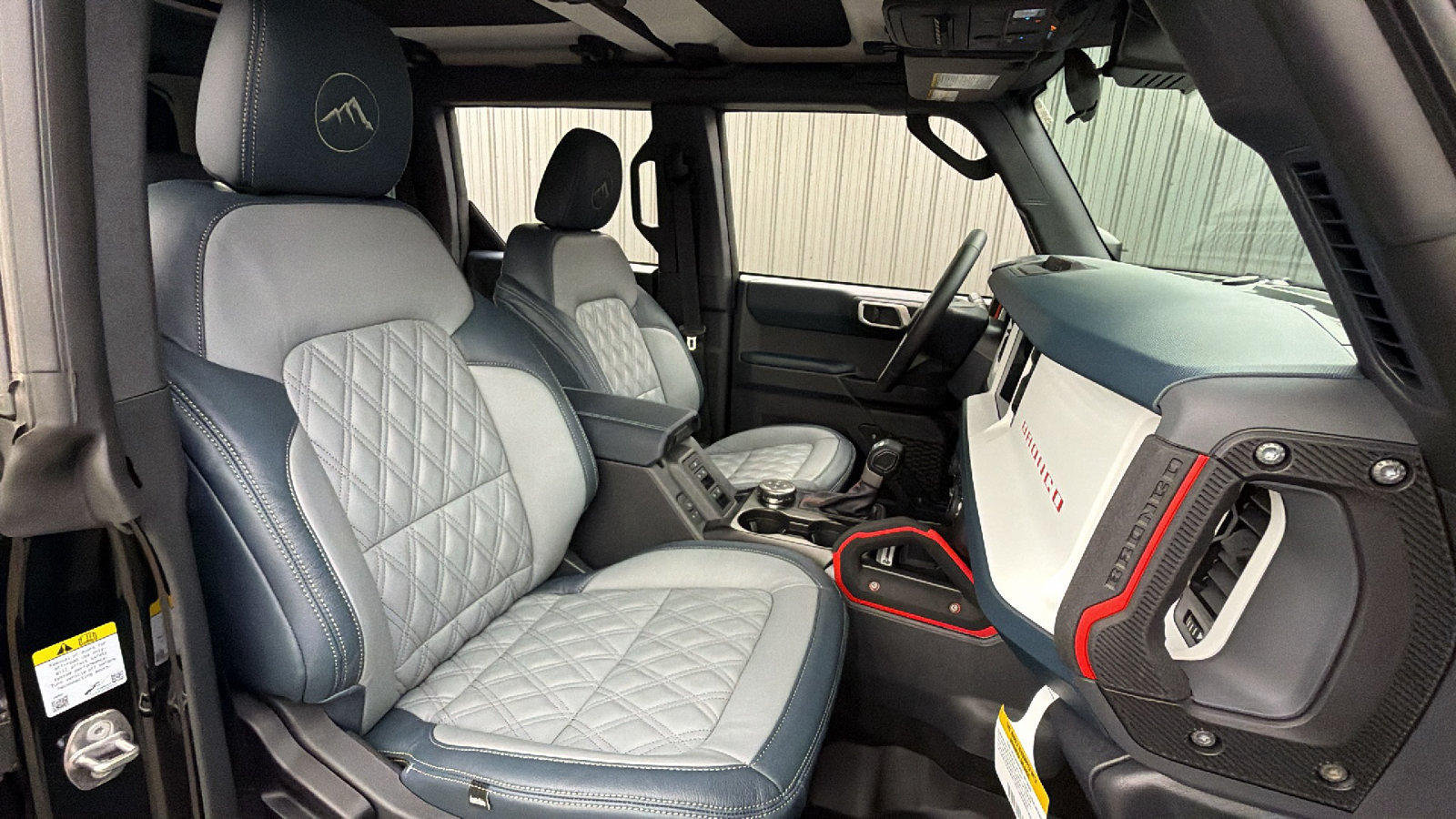 Used 2026 Ford Bronco Heritage Edition AWD/4WD image 36