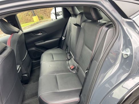 Used 2024 Toyota Prius Prime Premium image 24