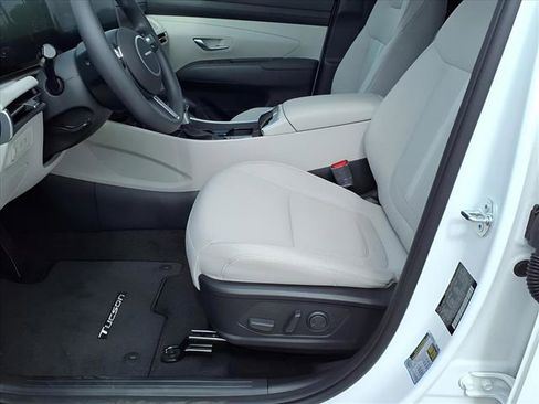 New 2026 Hyundai Tucson SEL image 16
