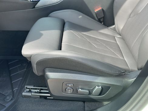 New 2026 BMW X3 xDrive30 w/ Premium Package image 12