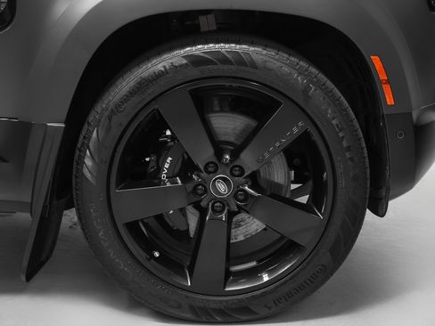 Used 2023 Land Rover Defender 110 Carpathian Edition AWD/4WD image 19