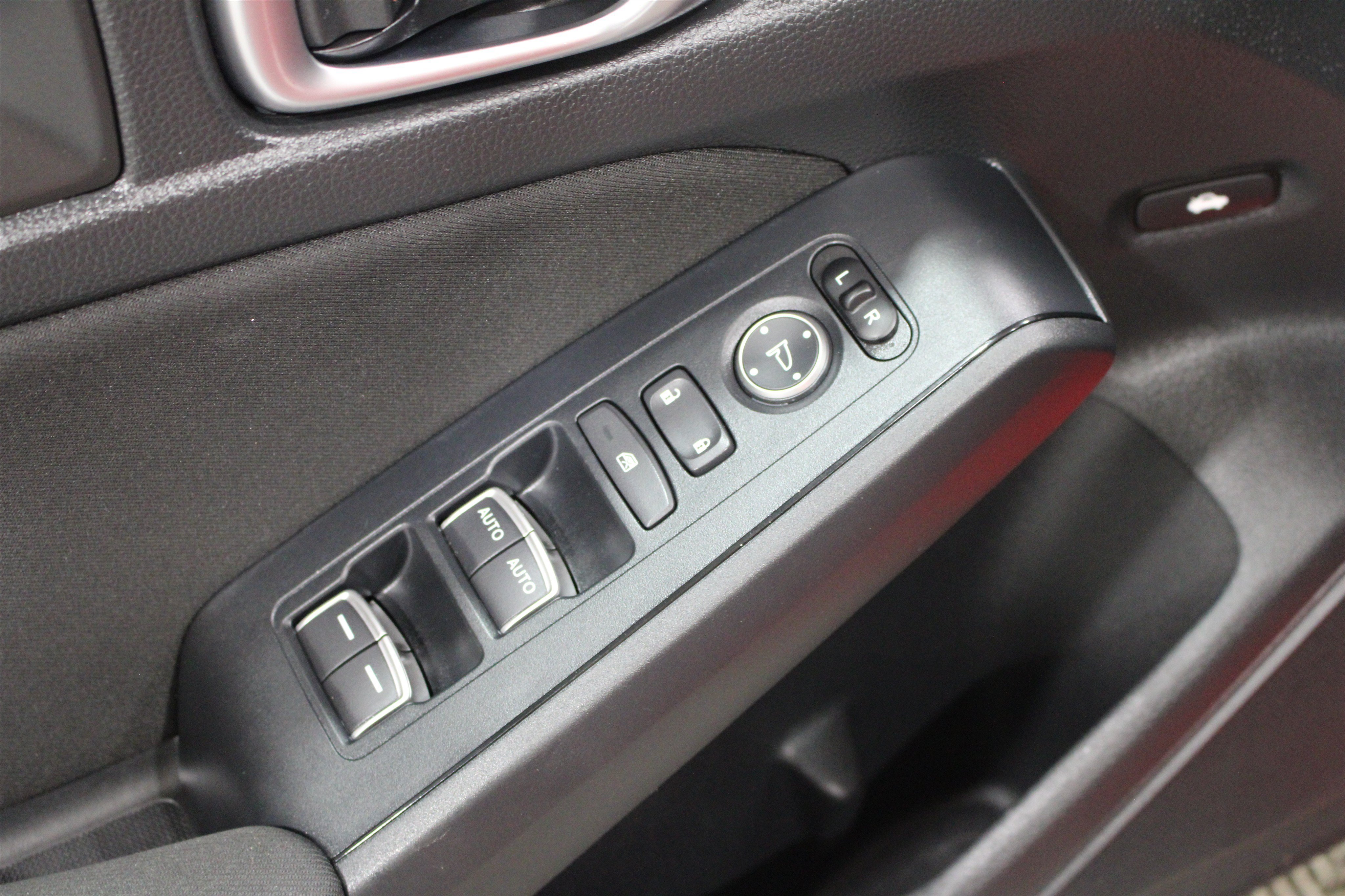 Used 2023 Honda Civic Sport image 7