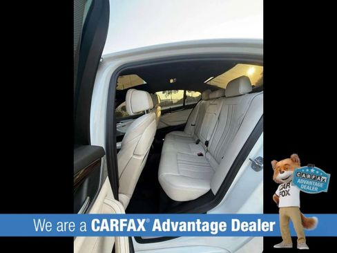 Used 2018 BMW 530i w/ Premium Package RWD image 24