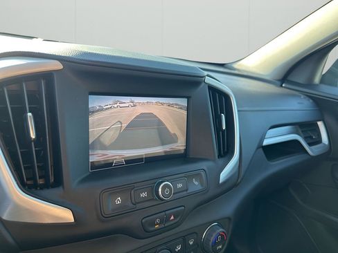 Used 2022 GMC Terrain SLE w/ Driver Convenience Package image 39