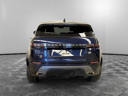 Used 2023 Land Rover Range Rover Evoque R-Dynamic SE image 4
