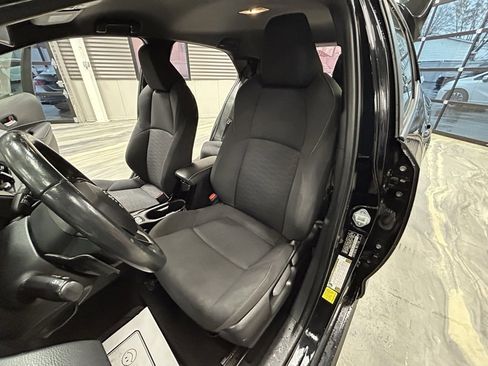 Used 2022 Toyota Corolla SE image 8