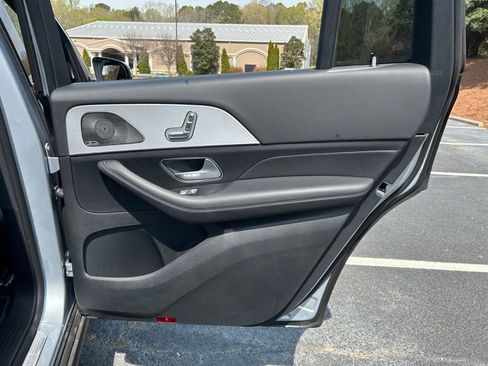 Used 2025 Mercedes-Benz GLS 450 4MATIC image 72