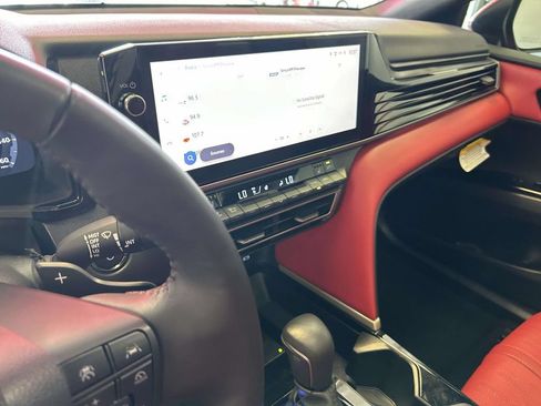 Used 2025 Toyota Camry XSE FWD image 20