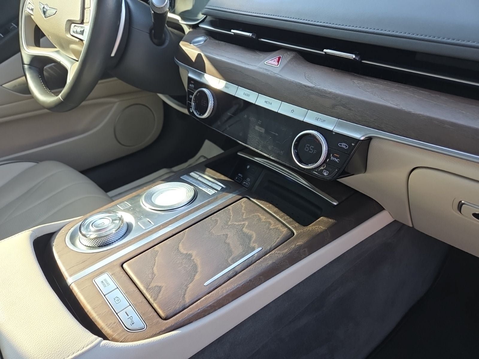 Used 2021 Genesis G80 3.5T AWD/4WD image 33