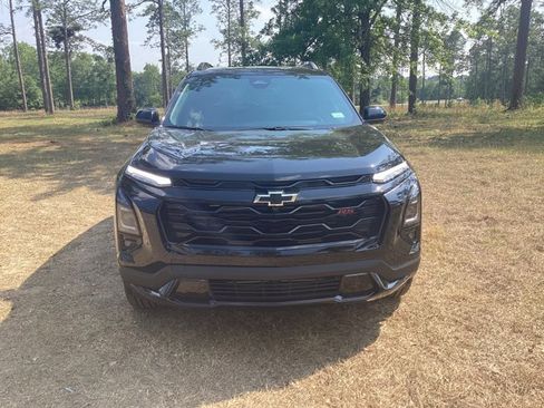 New 2026 Chevrolet Equinox RS w/ Convenience Package III FWD image 7