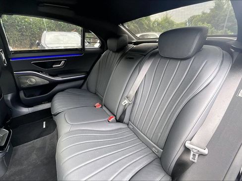 Certified 2022 Mercedes-Benz S 500 4MATIC image 28