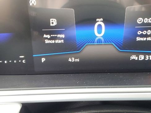 New 2026 Volkswagen Taos SE image 26