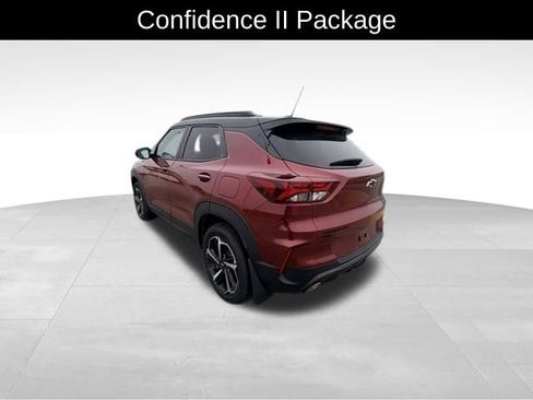 Used 2023 Chevrolet TrailBlazer RS w/ Sun and Liftgate Package image 5