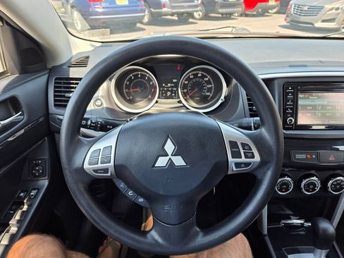 Used 2017 Mitsubishi Lancer ES FWD image 11