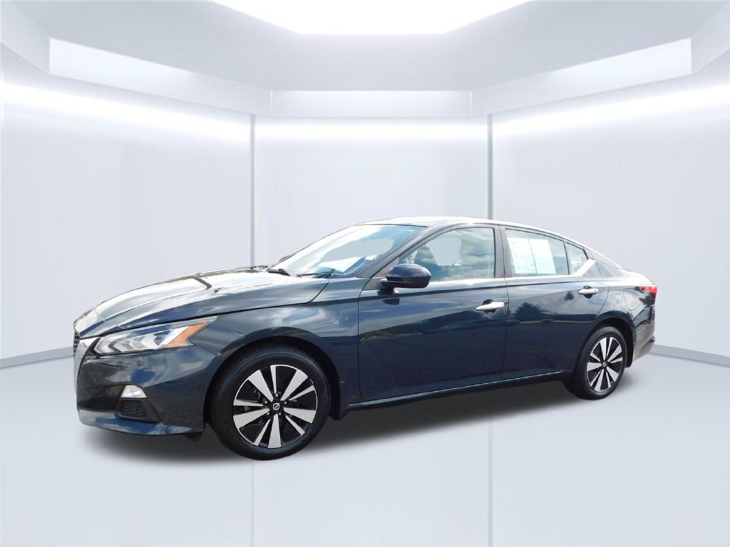 Used 2022 Nissan Altima 2.5 SV AWD/4WD image 7