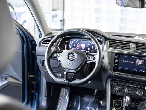 Used 2020 Volkswagen Tiguan SEL image 37
