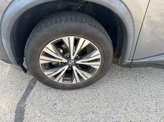 Used 2021 Nissan Rogue SV FWD video 2