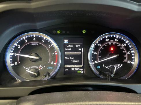 Certified 2019 Toyota Highlander XLE AWD/4WD image 21