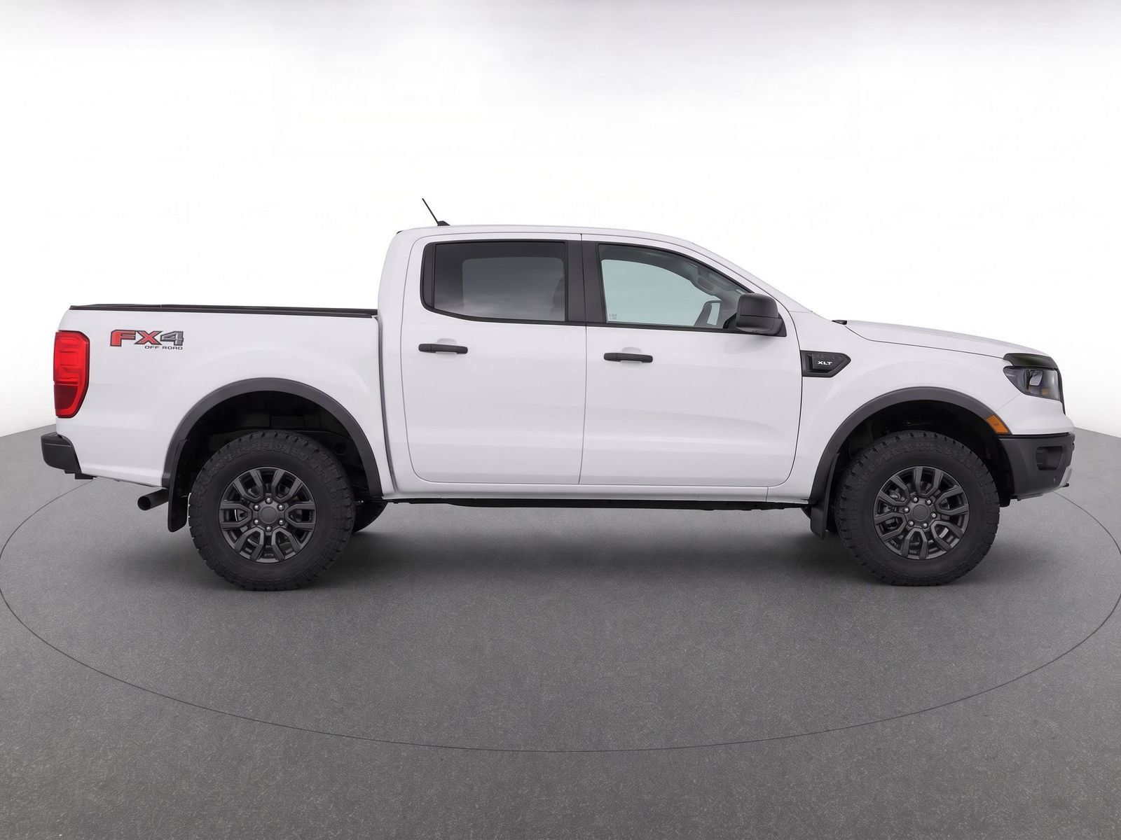 Used 2019 Ford Ranger XLT w/ Equipment Group 302A Luxury AWD/4WD image 8