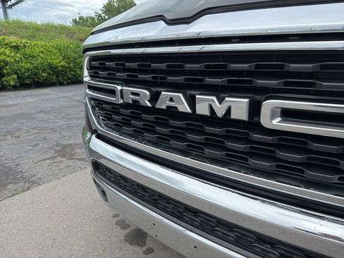 Used 2022 RAM 1500 Big Horn RWD image 10