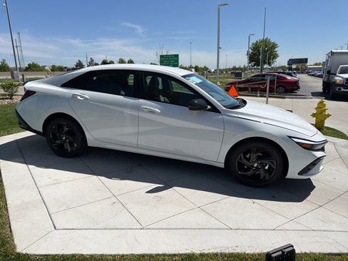 New 2026 Hyundai Elantra Sport FWD image 6