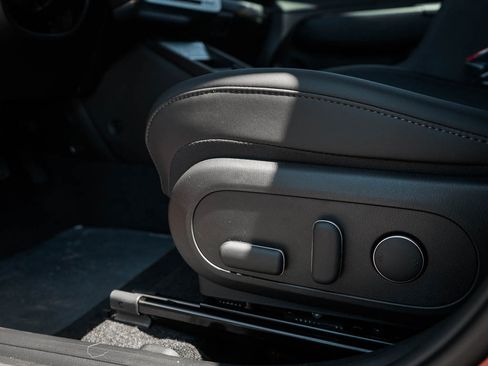New 2026 Hyundai Kona Limited AWD/4WD image 18